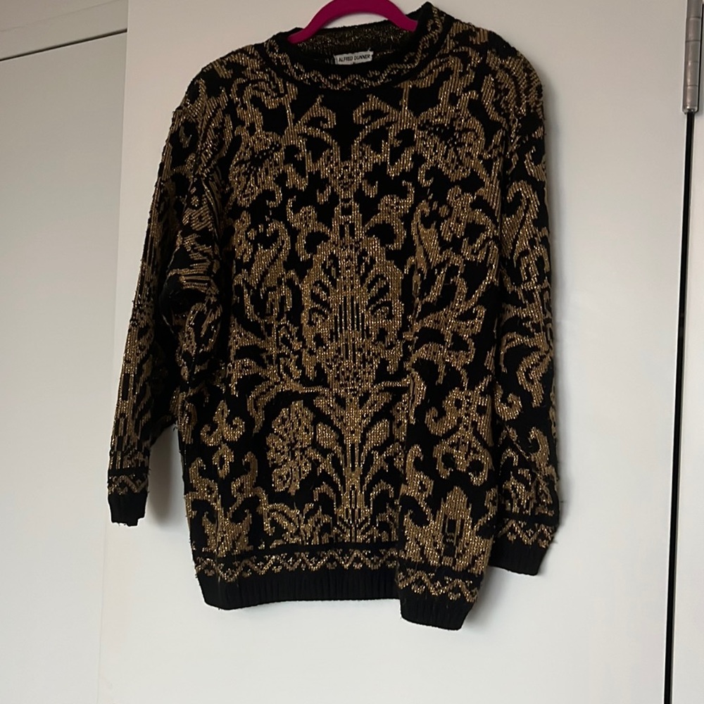 Sweater knit